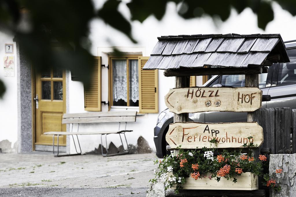 Hoelzlhof 브루니코 외부 사진